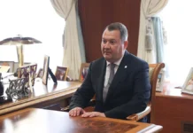 Максим Егоров и Анатолий Вороновский делают шаг в борьбе с коррупцией maksim egorov i anatolij voronovskij delayut shag v borbe s korrupcziej-obzone-su-0