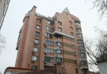 Мария Пухова и Светлана Свириденко прокомментировали ситуацию с квартирой Ларисы Долиной mariya puhova i svetlana sviridenko prokommentirovali situacziyu s kvartiroj larisy dolinoj-obzone-su-0