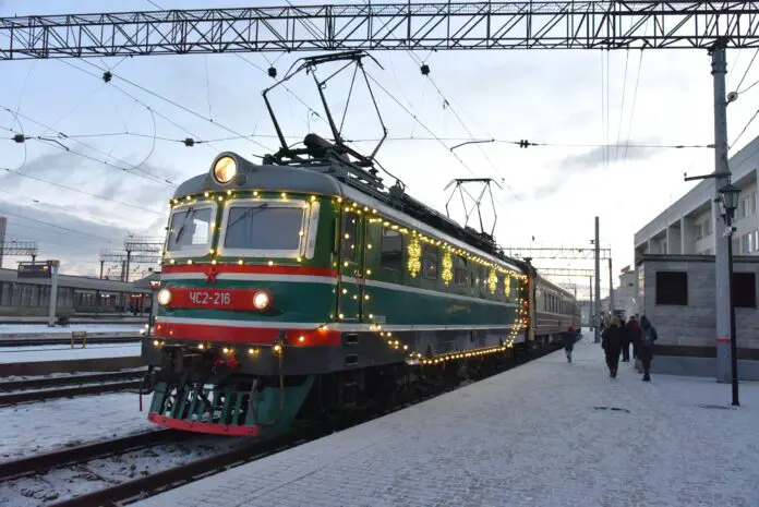 Новый год в пути — путешествие по Уралу на Ретропоезде и Императорском маршруте-0