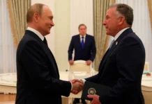 Путин, Уиткофф и Кушнер провели тайные переговоры в Кремле, влияющие на войну putin uitkoff i kushner proveli tajnye peregovory v kremle vliyayushhie na vojnu-obzone-su-0