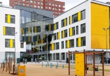 svyshe 80 obnovlyonnyh shkol otkryvayutsya v ramkah proekta moya shkola k novomu uchebnomu godu-obzone-su-0