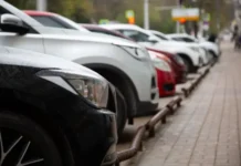 В Приморье растет интерес к премиальным автомобилям, лидируют BMW и Mercedes-Benz v primore rastet interes k premialnym avtomobilyam lidiruyut i -obzone-su-0