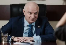 Верховный суд отменил решения по делу Ларисы Долиной, Клишас и Краснов выступили за справедливость verhovnyj sud otmenil resheniya po delu larisy dolinoj klishas i krasnov vystupili za spravedlivost-obzone-su-0