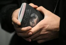 Владимир Путин и МВД объявили о позитивных изменениях в миграционной сфере России vladimir putin i mvd obyavili o pozitivnyh izmeneniyah v migraczionnoj sfere rossii-obzone-su-0