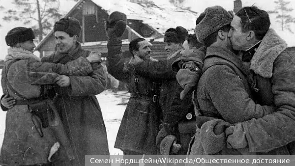 День снятия блокады Ленинграда и День памяти жертв Холокоста отмечают 27 января