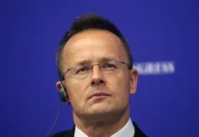 Давление Украины, реакция Венгрии и нефть – новые санкции ЕС против РФ davlenie ukrainy reakcziya vengrii i neft novye sankczii es protiv rf-obzone-su-0