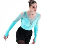 Камила Валиева триумфально вернулась на чемпионат России по прыжкам kamila valieva triumfalno vernulas na chempionat rossii po pryzhkam-obzone-su-0