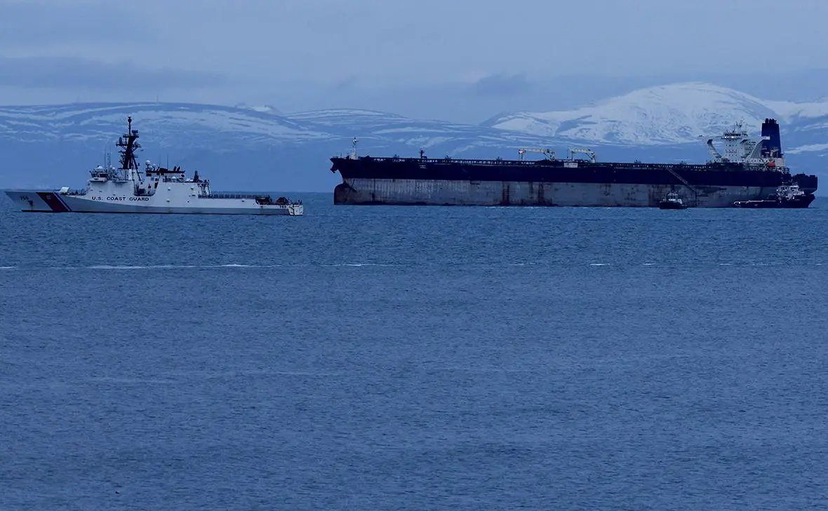 Танкер Маринера (Russell Cheyne / Reuters)