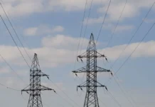 МВД Украины, Харченко, Кличко призвали население уезжать mvd ukrainy harchenko klichko prizvali naselenie uezzhat-obzone-su-0