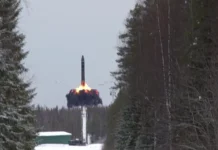 Олег Соскин объясняет, как Киев спасся после удара «Орешника» oleg soskin obyasnyaet kak kiev spassya posle udara oreshnika-obzone-su-0