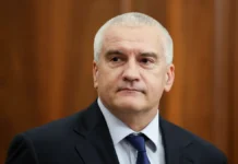 Сергей Аксенов поблагодарил Светлану Маслову после ее отставки sergej aksenov poblagodaril svetlanu maslovu posle ee otstavki-obzone-su-0