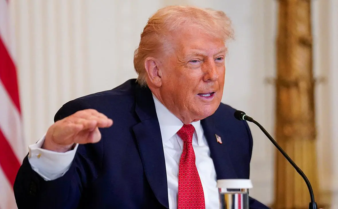 Дональд Трамп (Nathan Howard / Reuters)