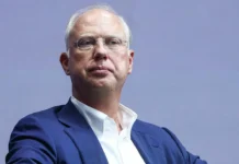 Заявления Барта де Вевера и реакции Трампа комментирует Дмитриев zayavleniya barta de vevera i reakczii trampa kommentiruet dmitriev-obzone-su-0