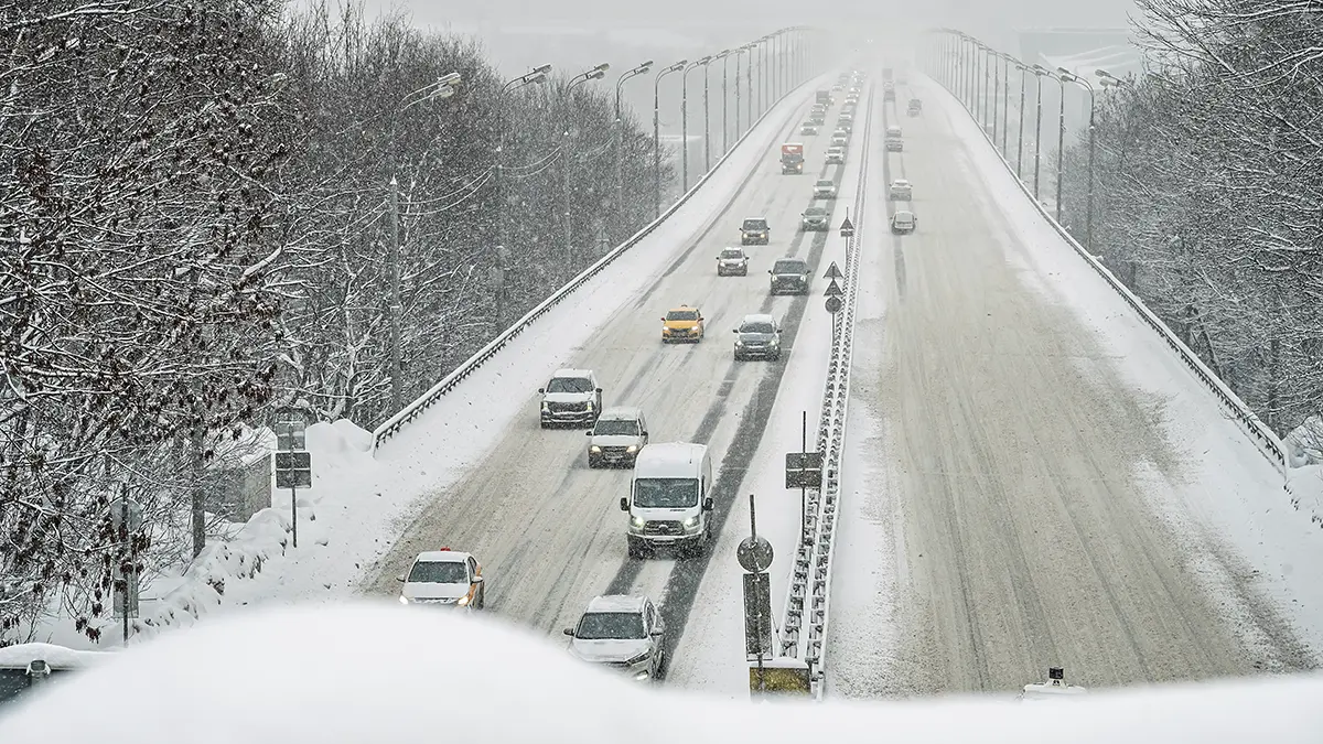 «Желтый» уровень опасности ввели в Москве и Подмосковье из-за снегопада