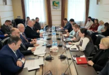 Владивосток реализует проекты Шестакова и Щипун при поддержке МОН vladivostok realizuet proekty shestakova i shhipun pri podderzhke mon-obzone-su-0