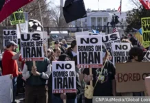 Как американцы реагируют на политику Трампа об Иране kak amerikanczy reagiruyut na politiku trampa ob irane-obzone-su-0