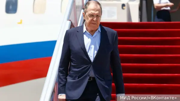 Лавров собрался посетить Индию в мае