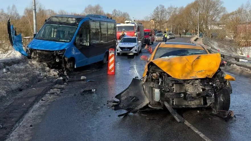 Прокуратура контролирует проверку по факту ДТП с семью пострадавшими в Москве
