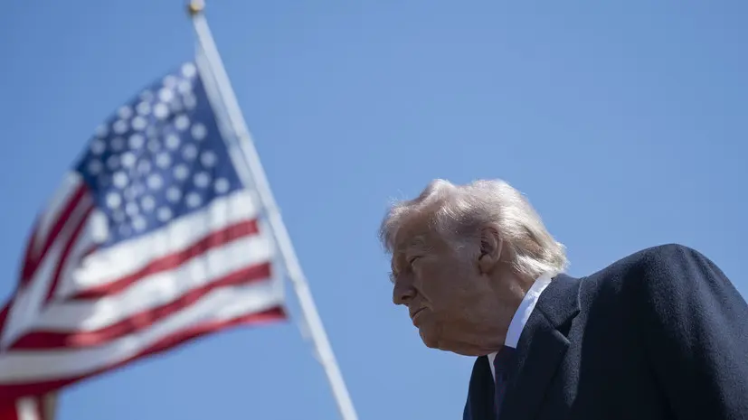 «Призываю сложить оружие»: Трамп заявил о готовности к переговорам с Ираном