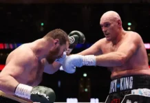 arslanbek mahmudov gorditsya boem s tajsonom fyuri-obzone-su-0