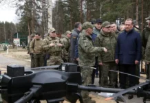 dmitrij medvedev o bpla i voennyh dostizheniyah leningradskogo okruga-obzone-su-0