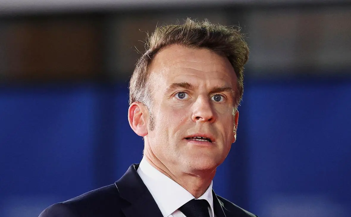 Эмманюэль Макрон (Yiannis Kourtoglou / Reuters)