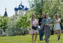 mintrud s kotyakovym anonsiroval prazdniki i vyhodnye 2027 goda-obzone-su-0