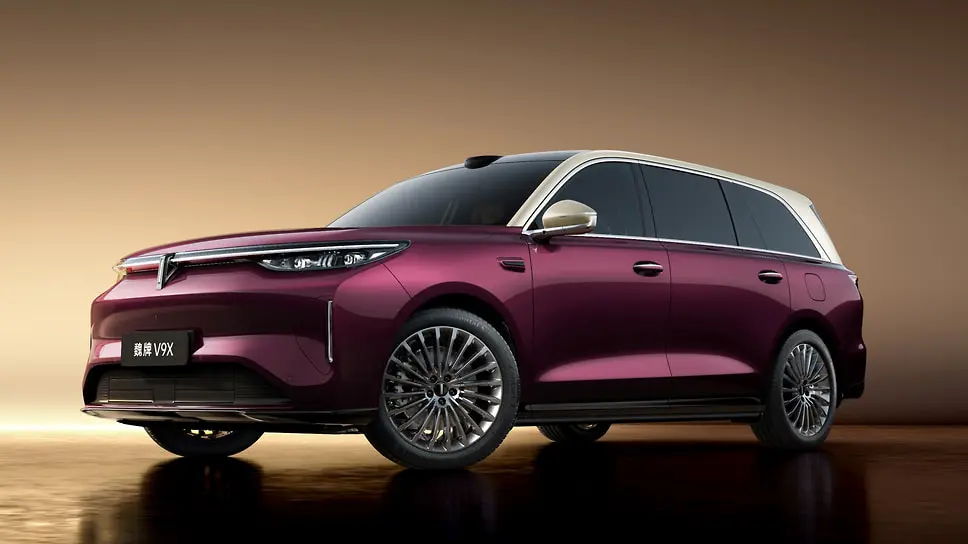 Новый флагман Wey V9X от Great Wall Motor вышел в России-0