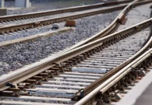 povrezhdenie infrastruktury zaderzhalo bolee 20 poezdov v rostovskoj oblasti-obzone-su-0