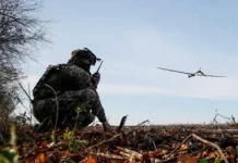 sotni dronov atakovali rossiyu putin zvonil trampu-obzone-su-0