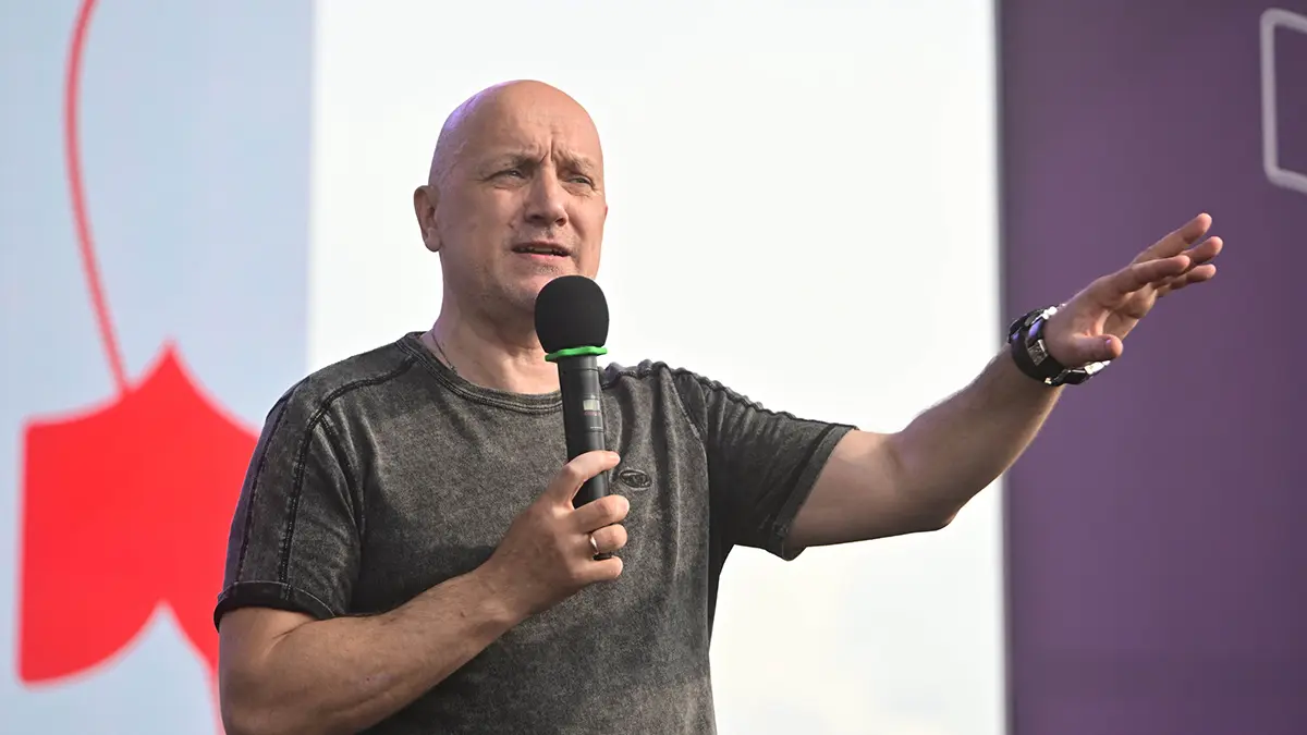 Прилепин рассказал, что его сын пять месяцев воюет на СВО