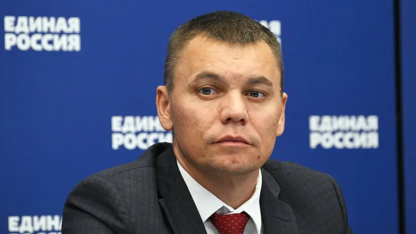 «Ъ»: замглавы Минцифры Заренин отправится в зону СВО