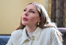 Звезды: Наталья Бочкарева, Лариса Долина и Филипп Киркоров попали в новости из-за ЖКХ zvezdy natalya bochkareva larisa dolina i filipp kirkorov popali v novosti izza zhkh-obzone-su-0