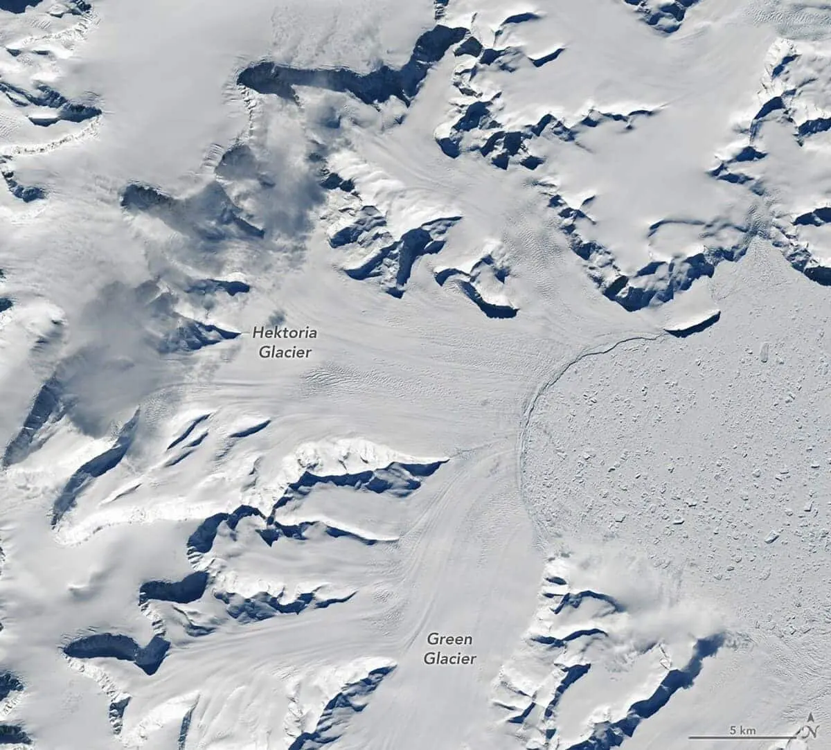 NASA ICESat-2: Уникальные изменения Ледника Гектория в Антарктике-0