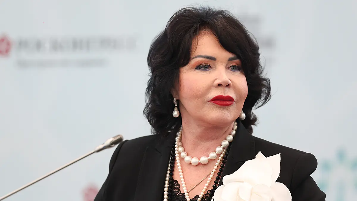 Надежда Бабкина в Кремле пожелала «отравиться» тем, кому не нравится Россия