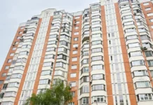 karacharovskij zavod obnovil lifty na klinskoj 102-obzone-su-0