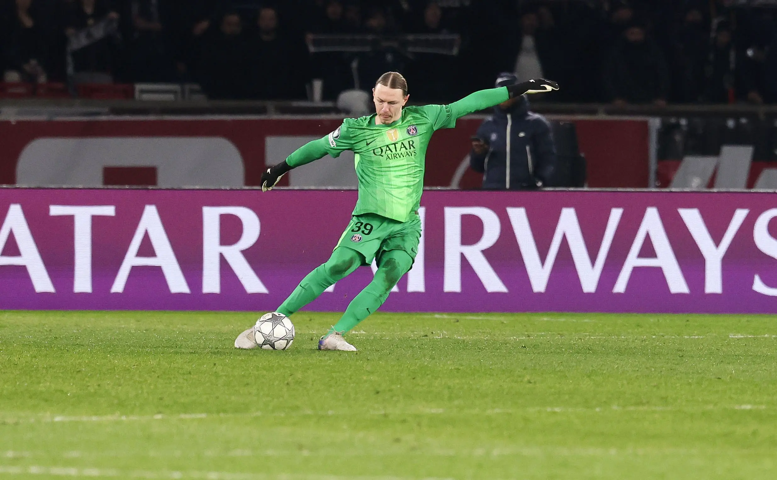 Матвей Сафонов (Catherine Steenkeste / Getty Images for Qatar Airways)