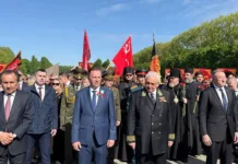 posolstvo rossii v frg podderzhalo sohranenie simvoliki sssr 9 maya-obzone-su-0