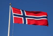 shvedy v norvegii oshtrafovany brosali kamni cherez graniczu rf-obzone-su-0