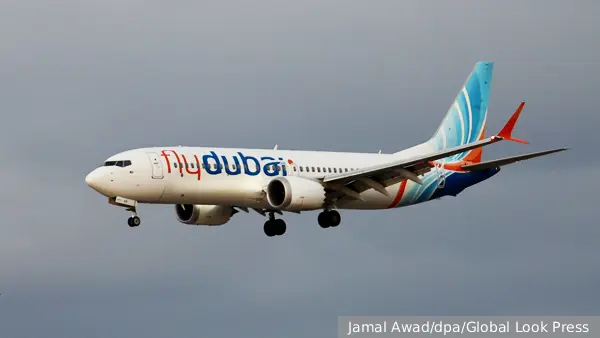 Пилотов Flydubai приняли за русского и украинца из-за неудачной шутки в чате