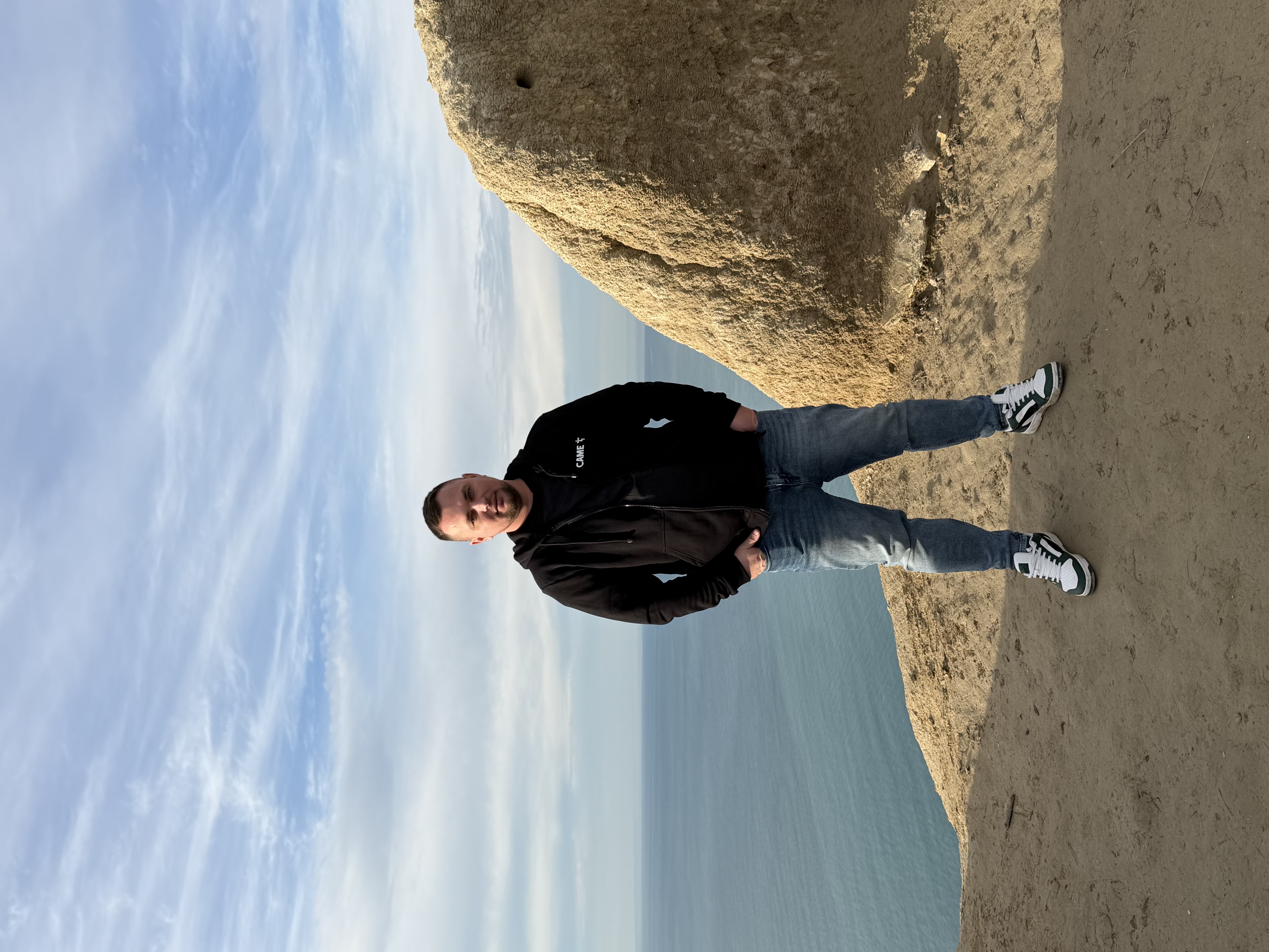 char-photo-703B12A1-1310-447D-B2B8-08BD31192F7B.jpeg