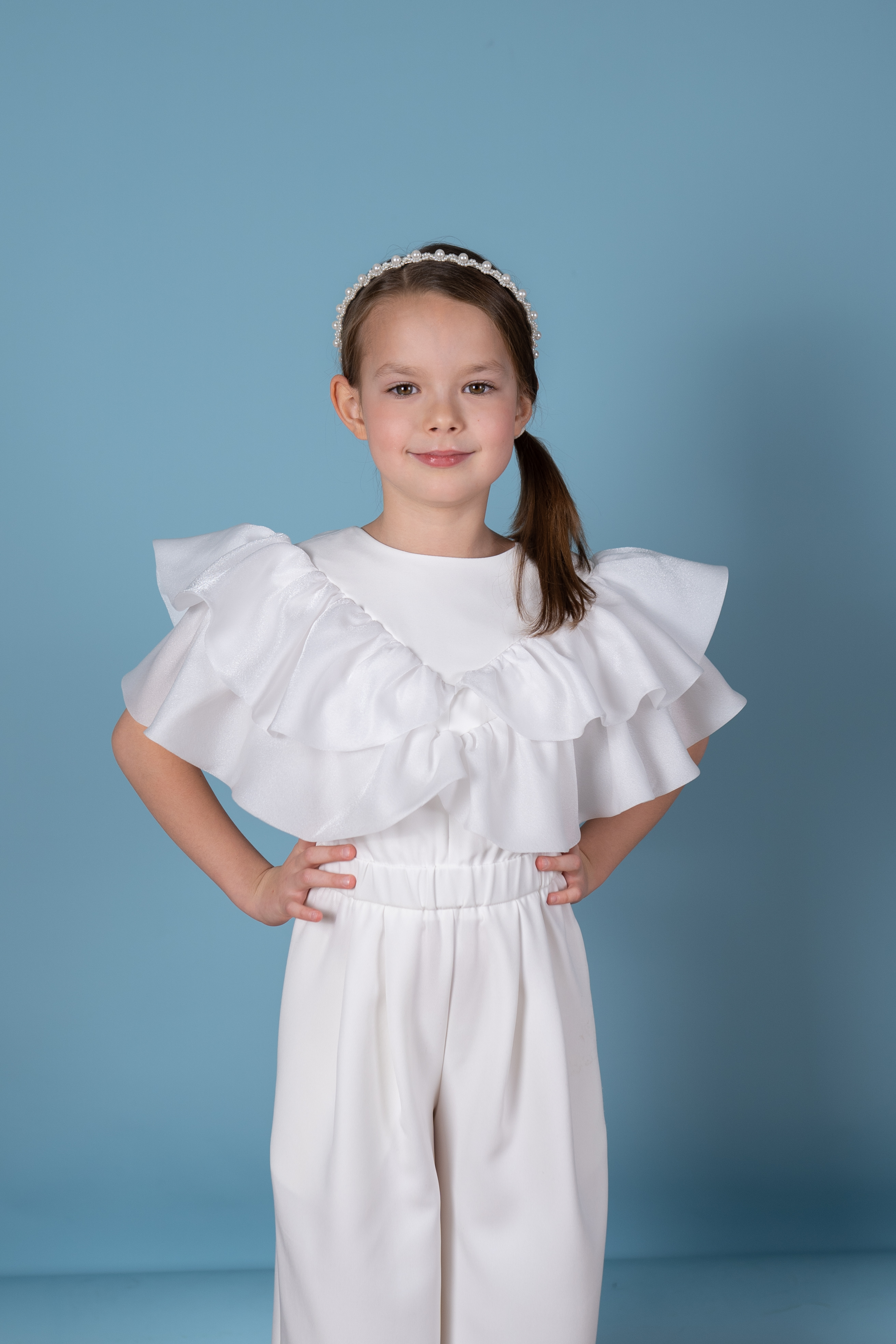 Mama Chicken — child photo for stylization