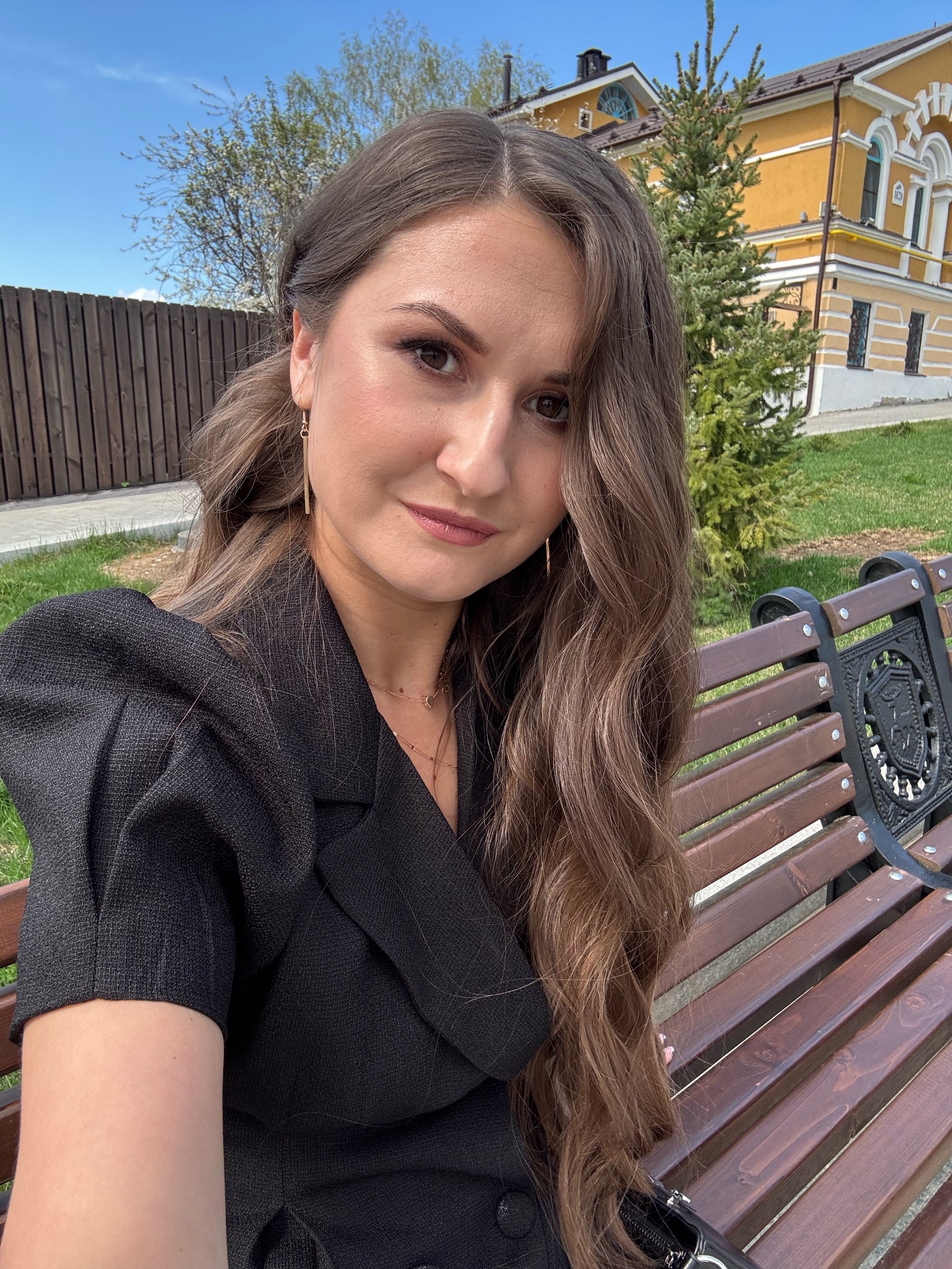 Reference image 4