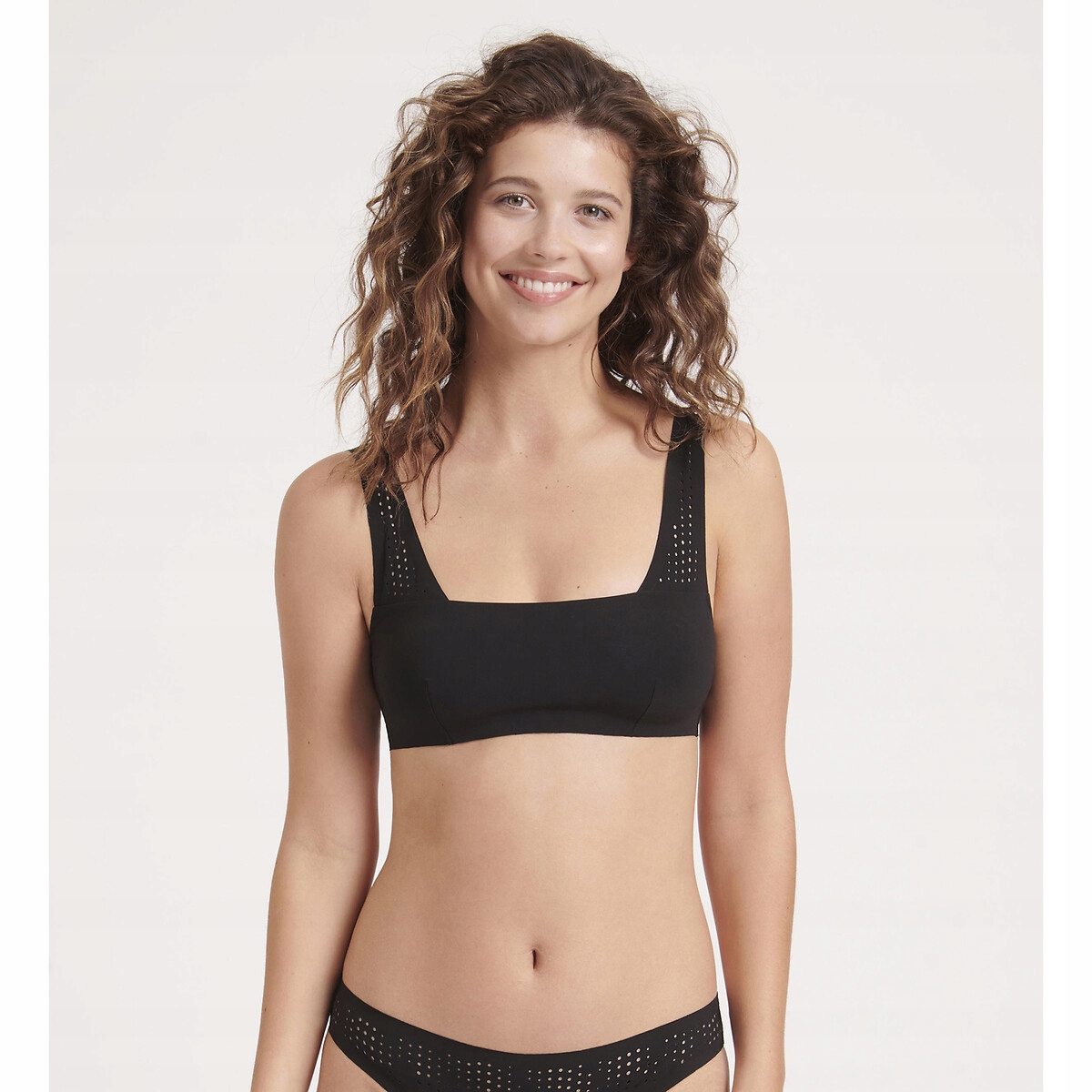 SLOGGI-SHORE-ARIENZO-TOP-1-gora-bikini-S-70C-75A-75B-Marka-sloggi.jfif