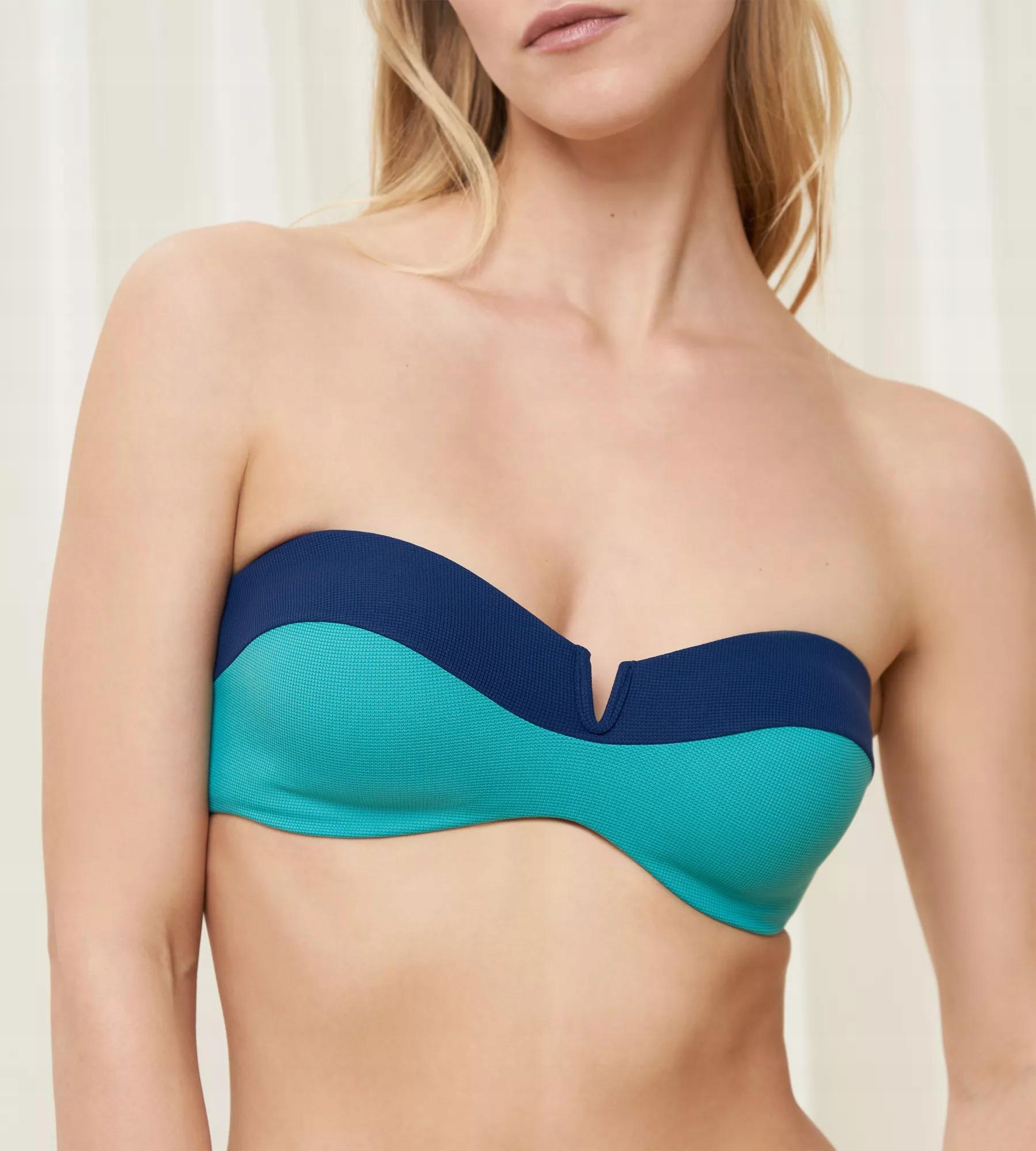 TRIUMPH-SUMMER-GLOW-DP-SD-biustonosz-bikini-usztywniany-38D-75D-Kod-producenta-10214513.jfif