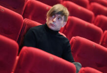 Музыкант раскрыл детали финансирования рок-группы после переезда 6dbe0539-75b3-47de-9afa-e786a7a8113d-6797c2e2