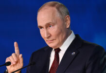 Рейтинг доверия президенту России достиг высокого уровня по итогам недели c8142797-e36a-41c4-b0bc-6a2e9bf5486a-678a3df5