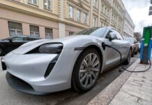 Москва упрощает установку зарядных станций для электротранспорта 03146f54-2f95-4843-a3e5-4362deec4831-67c4337b