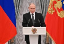 В День Конституции состоялась торжественная церемония вручения государственных наград 0d4650ee-6fd9-47c9-9d5e-a7b4aceb245d-67ae3653