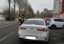 Масштабная проверка водителей началась в Екатеринбурге 1ca19b3a-519a-469f-8715-017feab74515-67af00dd